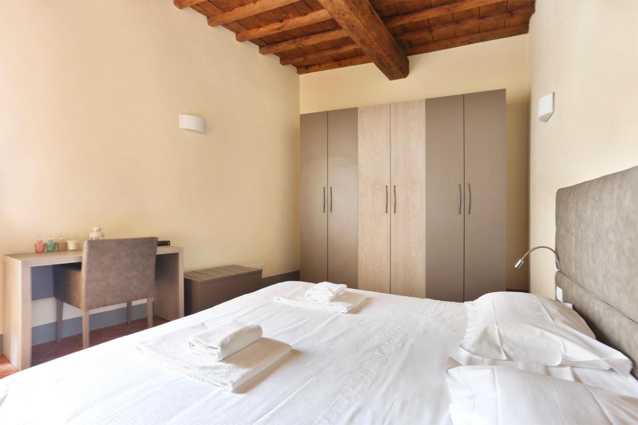 Giotto At The Dome Apartment ฟลอเรนซ์ ภายนอก รูปภาพ